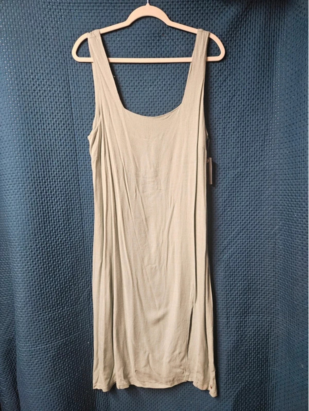 Danskin Sage Green Sleeveless Active Dress Size Large